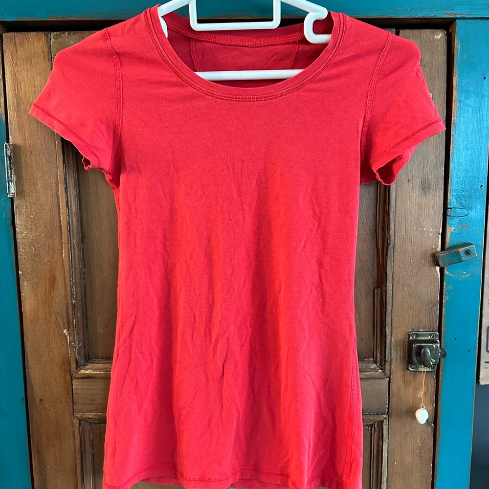 LuLulemon Red Women's Top